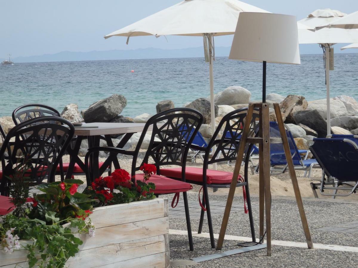 Nikiti Maisonette On The Beach By Luxlikehome Nikiti (Sithonia) Exterior photo