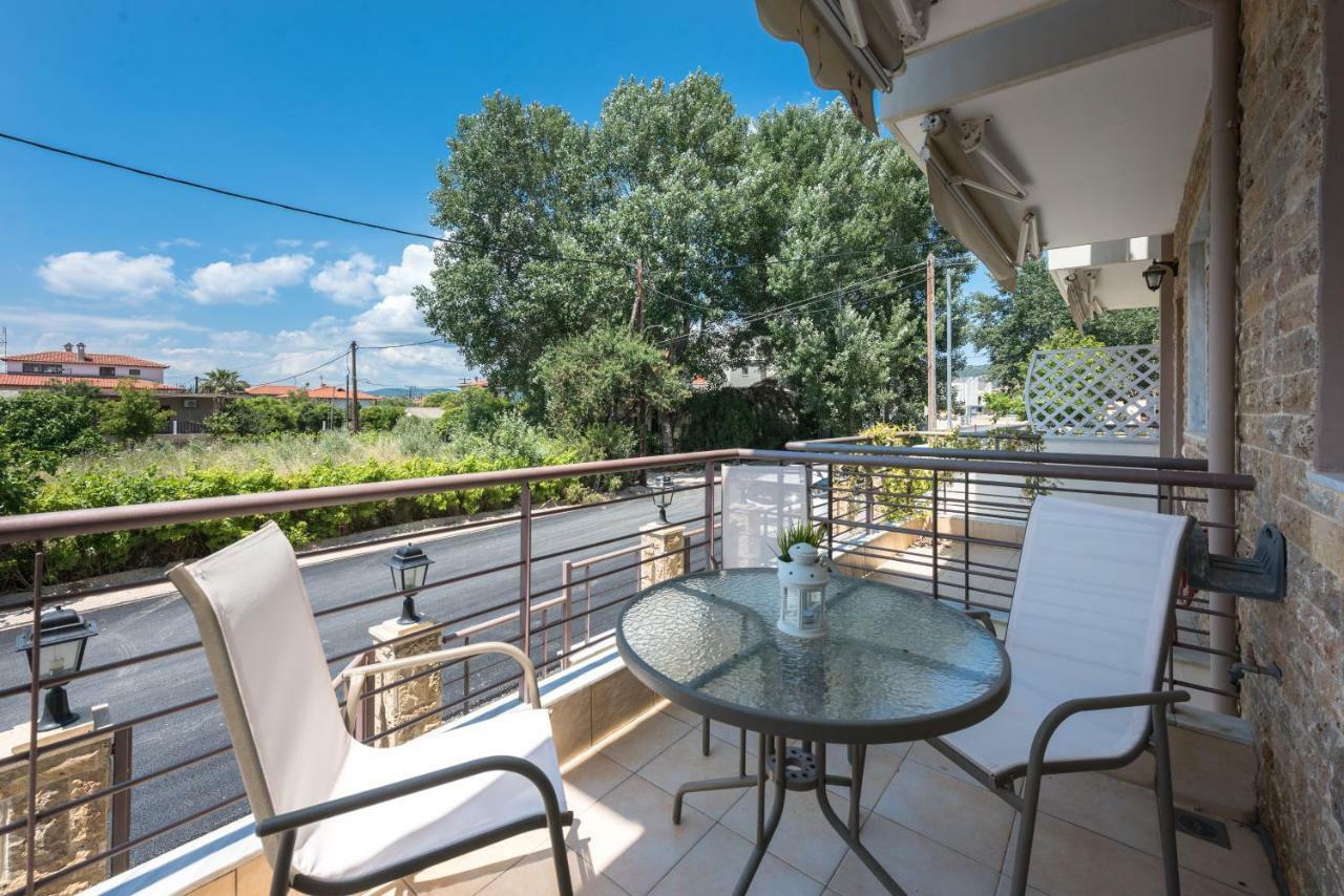 Nikiti Maisonette On The Beach By Luxlikehome Nikiti (Sithonia) Exterior photo