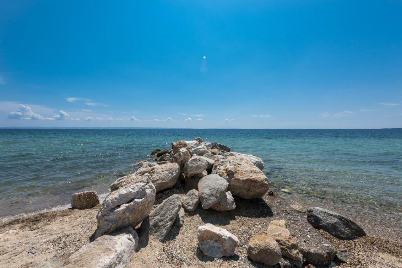 Nikiti Maisonette On The Beach By Luxlikehome Nikiti (Sithonia) Exterior photo